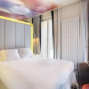 Hotel Nouvel Eiffel, Paris