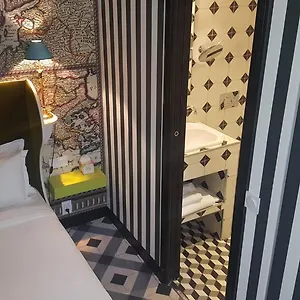 Hotel Du Continent, Parijs