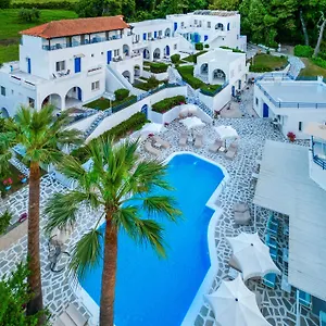 https://theo-bungalows-kriopigi.hotelschalkidiki.net